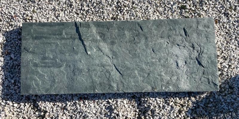 Dalle en ardoise verte en vente chez Roches et Galets