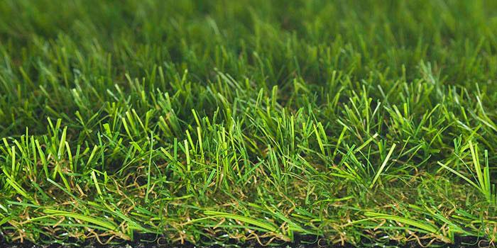 Gazon synthétique en vente chez Roches et Galets
