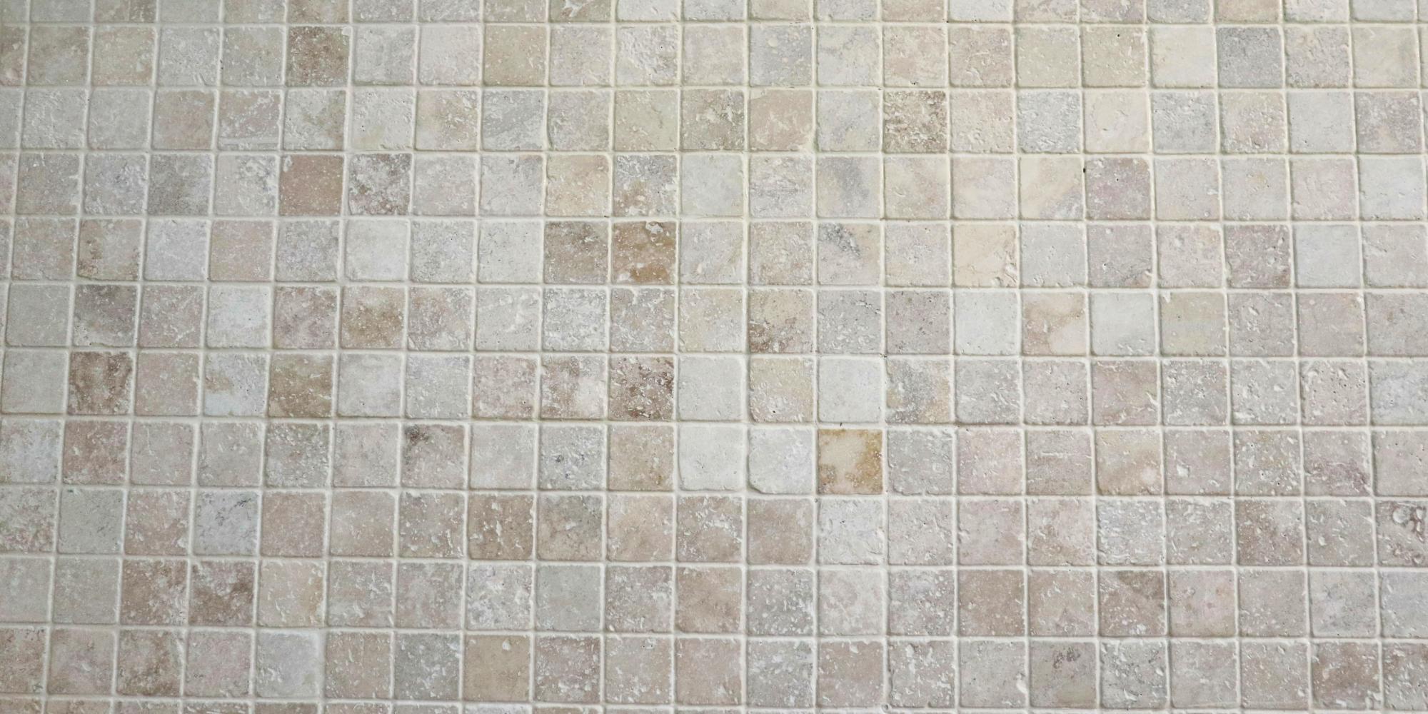 Mosaïque en travertin en vente chez Roches et Galets